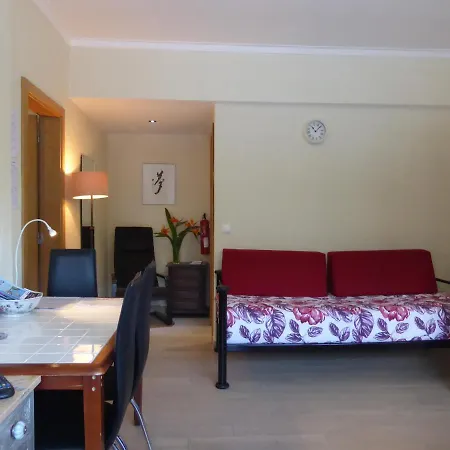 A View To The River Tejo - Sixtyfive Boutique Home Lisboa Extérieur photo